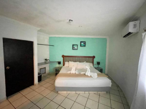 Chi Ibal Hu Cancun